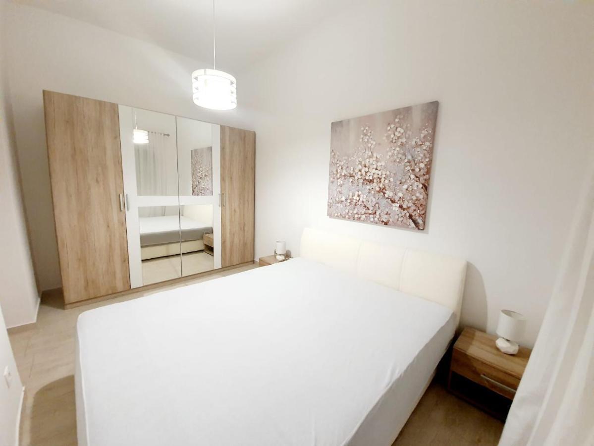 Apartmani Sara Bibinje Exterior photo