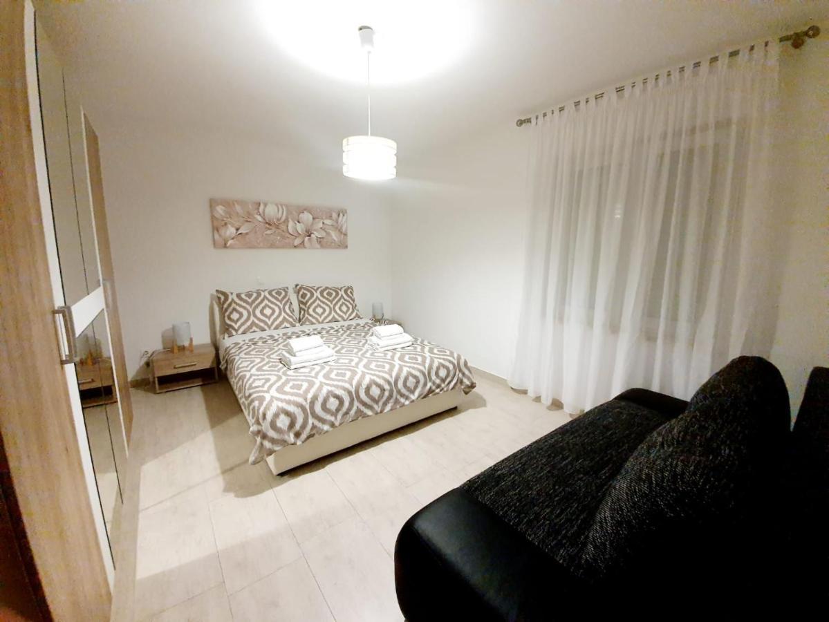 Apartmani Sara Bibinje Exterior photo